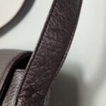 Saint Laurent Logo Shoulder Bag — фото 12