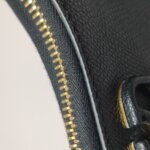 Valentino Garavani V logo Logo — фото 20