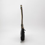 Valentino Garavani V logo Logo — фото 4