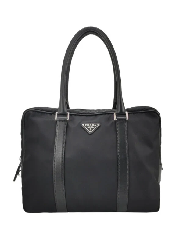 Prada Shoulder Bag — продано