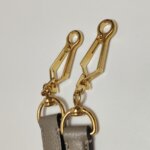 Mulberry Leighton logo — фото 14