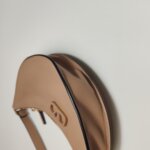 Valentino Garavani V logo Logo — фото 18