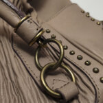 Burberry Logo Shoulder Bag — фото 11