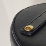 Burberry The Bucket logo — фото 14