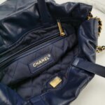 Chanel 22 Bag Logo — фото 8