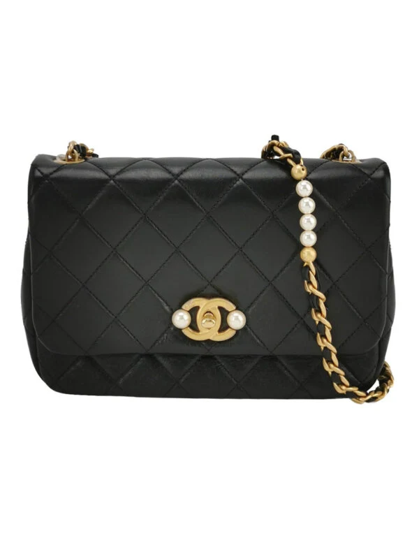 Chanel Flap Bag — продано