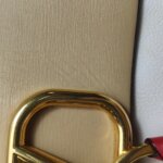 Valentino Garavani Vring V logo — фото 24