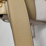 Valentino Garavani Vring V logo — фото 28