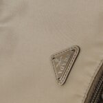 Prada Re-Edition 2000 — фото 11