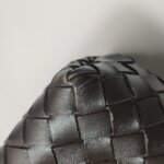 Bottega Veneta Andiamo Intrecciato — фото 20