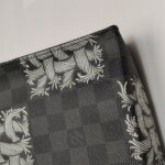 Louis Vuitton Pochette Voyage — фото 13