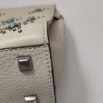Valentino Garavani Calfskin Crossbody — фото 17