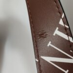 Valentino Garavani Belt Bag — фото 15