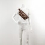 Valentino Garavani Belt Bag — фото 2