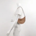 Valentino Garavani V Logo Logo (Валентино) — фото 2
