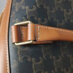 Celine Triomphe logo — фото 15