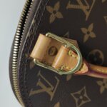 Louis Vuitton Alma BB Monogram — фото 11