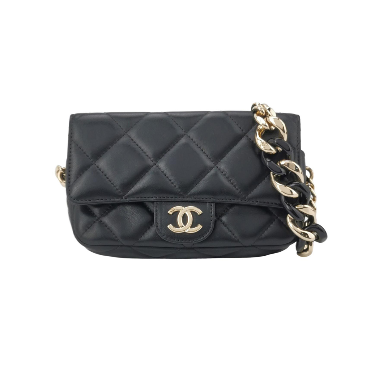 Chanel Flap Bag — фото 1