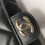 Chanel Flap Bag — фото 15