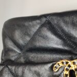 Chanel 19 Bag C — фото 16