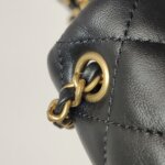 Chanel Classic Flap C — фото 15