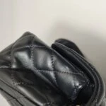 Chanel Classic Flap — фото 16
