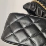 Chanel Classic Flap — фото 22