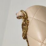 Chanel Flap Bag — фото 11