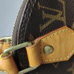 Louis Vuitton Alma BB Monogram — фото 31