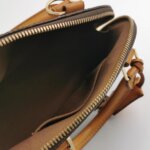 Louis Vuitton Alma BB Monogram — фото 7