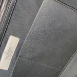 Valentino Garavani Logo Clutch — фото 10