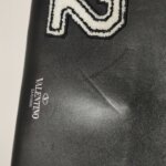 Valentino Garavani Logo Clutch — фото 19