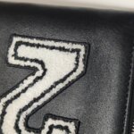 Valentino Garavani Logo Clutch — фото 26