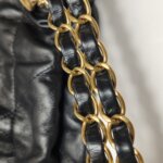 Chanel 22 Bag Logo — фото 12