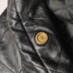 Chanel 22 Bag Logo — фото 13