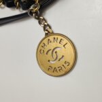 Chanel 22 Bag Logo — фото 14