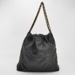 Chanel 22 Bag Logo — фото 5