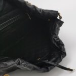 Chanel 22 Bag Logo — фото 7