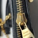 Louis Vuitton Easy Pouch On Strap — фото 10