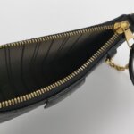 Louis Vuitton Easy Pouch On Strap — фото 7