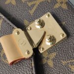 Louis Vuitton Pochette Metis East West — фото 10