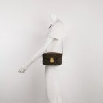 Louis Vuitton Pochette Metis East West — фото 2