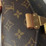 Louis Vuitton Pochette Metis East West — фото 17