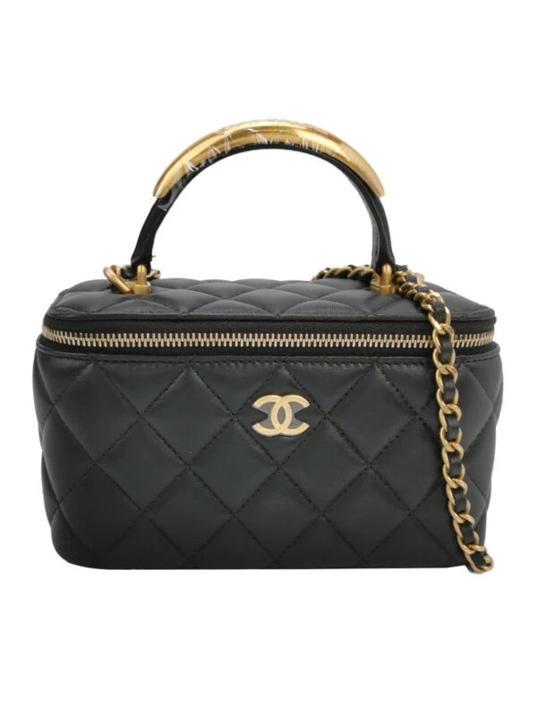 Chanel Vanity Case C Logo — продано