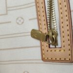 Louis Vuitton Neverfull — фото 12