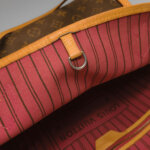 Louis Vuitton Neverfull Monogram — фото 10