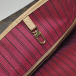 Louis Vuitton Neverfull Monogram — фото 11