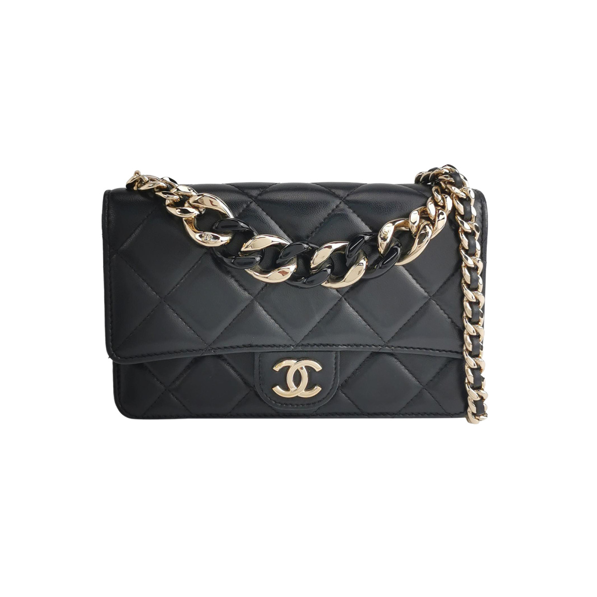 Chanel Flap Bag — фото 1