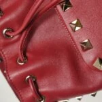 Valentino Garavani Calfskin Crossbody (Валентино) — фото 20