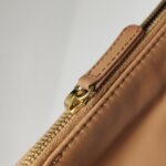 Chanel 22 Bag Logo — фото 15